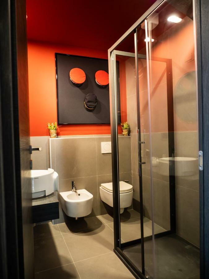 Carlotta Station Suite Bolonia Zewnętrze zdjęcie